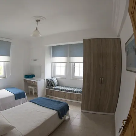 Three-bedroom Venice #01 Apartament *
